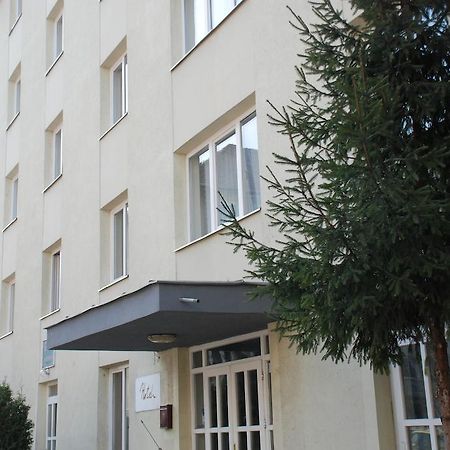 Hotel Merkur Miercurea Ciuc Exterior photo