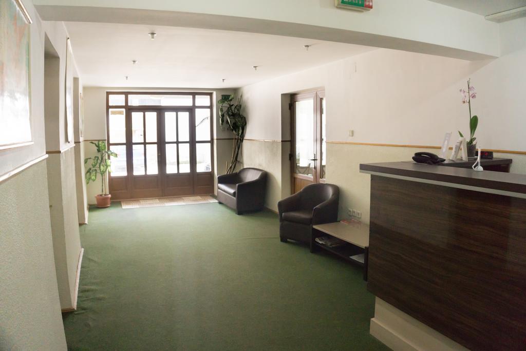 Hotel Merkur Miercurea Ciuc Exterior photo